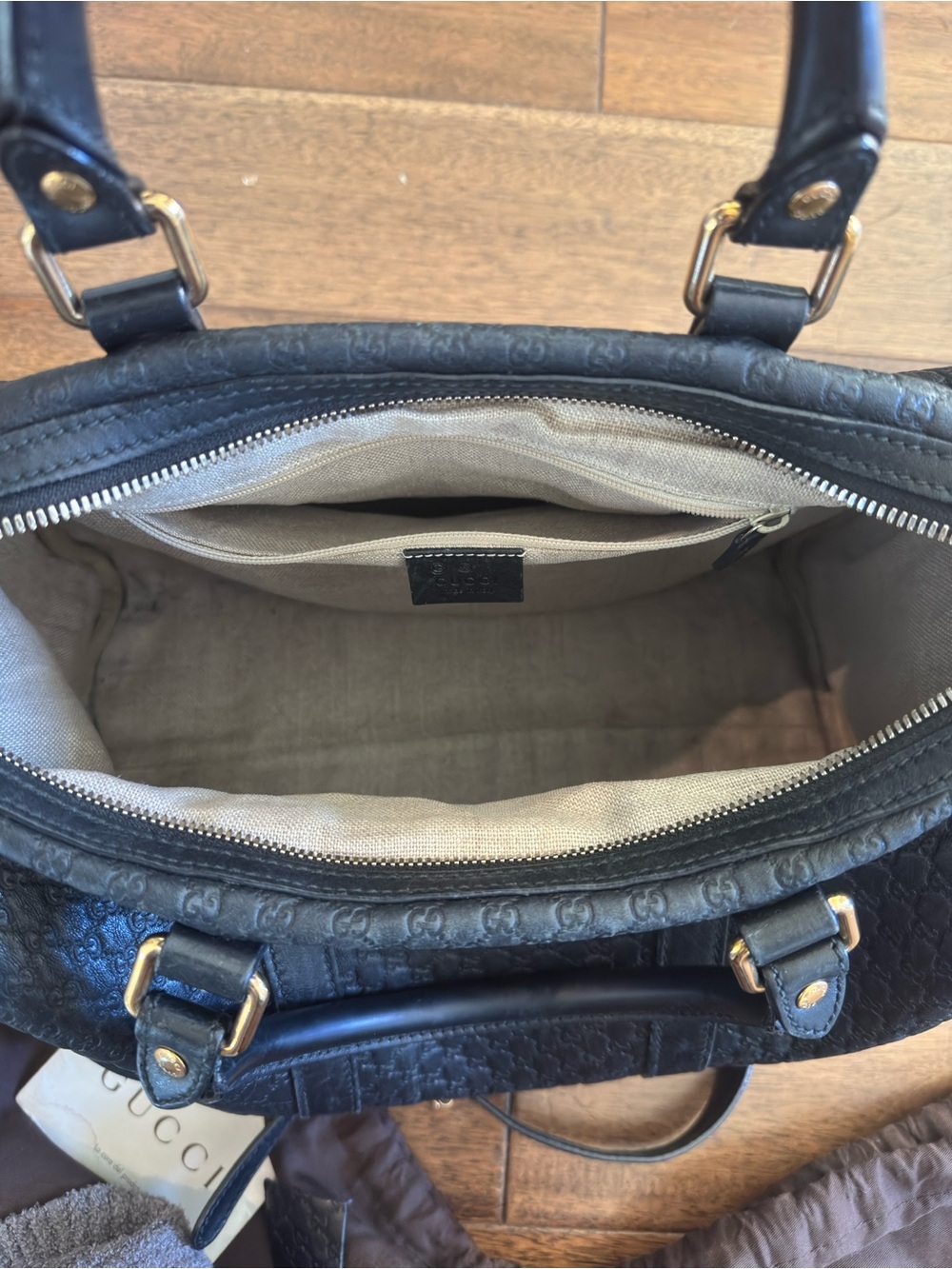 AUTHENTIC GUCCI MICRO GUCCISSIMA HANDBAG - Picture 6 of 7